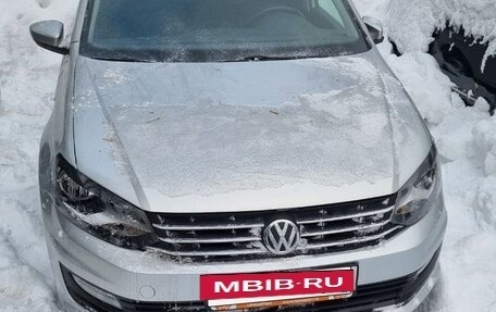 Volkswagen Polo VI (EU Market), 2019 год, 800 000 рублей, 2 фотография