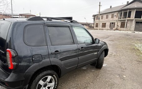Chevrolet Niva I рестайлинг, 2012 год, 520 000 рублей, 21 фотография