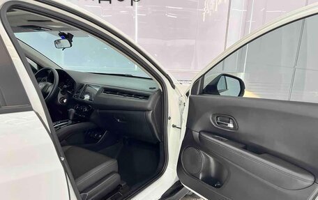 Honda Vezel, 2022 год, 1 684 000 рублей, 16 фотография