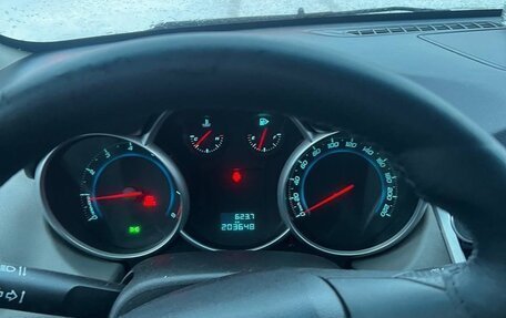 Chevrolet Cruze II, 2011 год, 720 000 рублей, 6 фотография