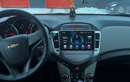 Chevrolet Cruze II, 2011 год, 720 000 рублей, 7 фотография