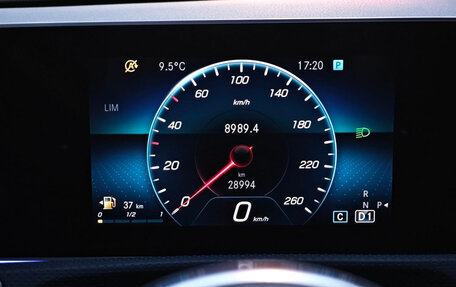 Mercedes-Benz A-Класс, 2020 год, 2 600 000 рублей, 14 фотография