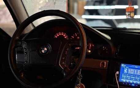 BMW 5 серия, 1999 год, 510 000 рублей, 16 фотография