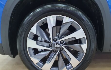 Skoda Kodiaq, 2025 год, 6 398 000 рублей, 9 фотография