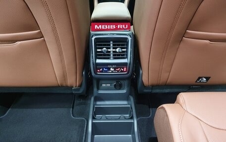 Skoda Kodiaq, 2025 год, 6 398 000 рублей, 16 фотография