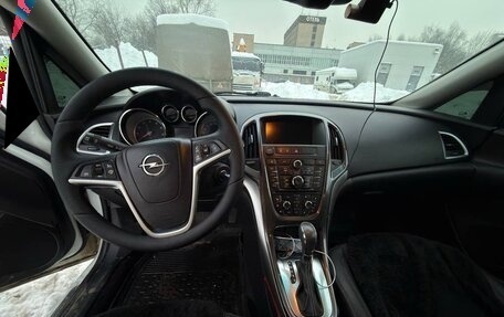 Opel Astra J, 2013 год, 700 000 рублей, 7 фотография
