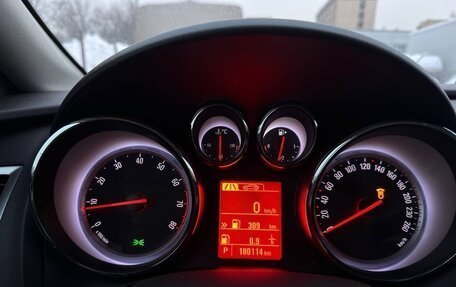 Opel Astra J, 2013 год, 700 000 рублей, 11 фотография