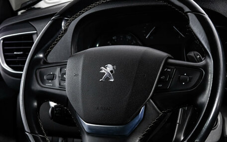 Peugeot Traveller I, 2019 год, 2 699 000 рублей, 12 фотография