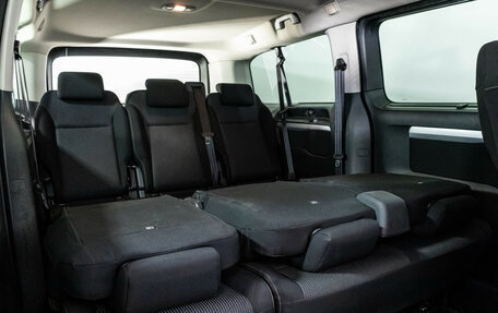 Peugeot Traveller I, 2019 год, 2 699 000 рублей, 22 фотография