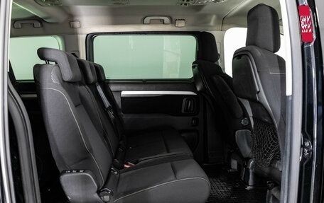 Peugeot Traveller I, 2019 год, 2 699 000 рублей, 19 фотография