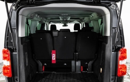 Peugeot Traveller I, 2019 год, 2 699 000 рублей, 25 фотография