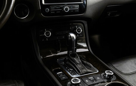 Volkswagen Touareg III, 2012 год, 1 899 000 рублей, 13 фотография