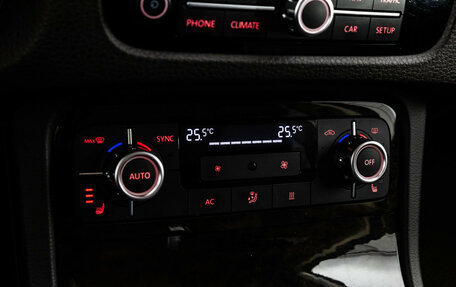 Volkswagen Touareg III, 2012 год, 1 899 000 рублей, 17 фотография