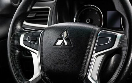 Mitsubishi L200 IV рестайлинг, 2022 год, 3 799 000 рублей, 14 фотография