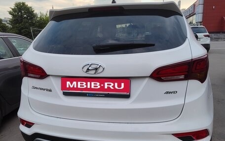 Hyundai Santa Fe III рестайлинг, 2016 год, 2 500 000 рублей, 3 фотография