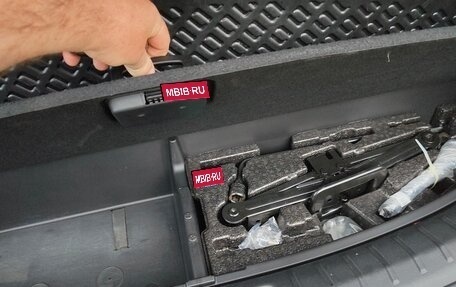 Hyundai Santa Fe III рестайлинг, 2016 год, 2 500 000 рублей, 13 фотография