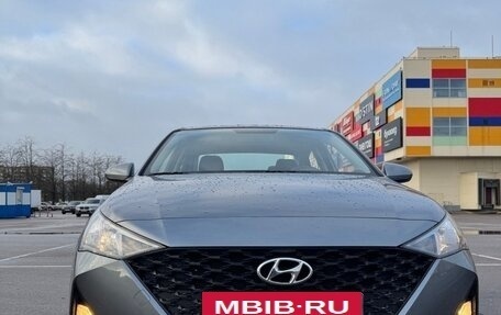 Hyundai Solaris II рестайлинг, 2020 год, 1 600 000 рублей, 4 фотография