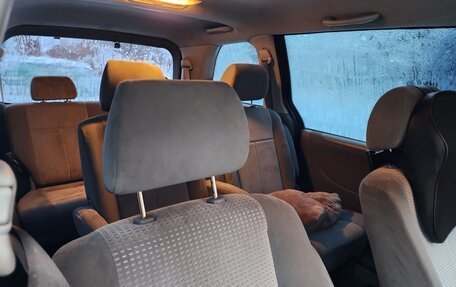 Mazda MPV II, 2004 год, 599 000 рублей, 14 фотография