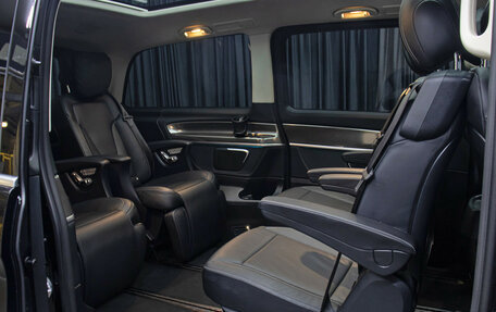 Mercedes-Benz V-Класс, 2021 год, 9 498 000 рублей, 13 фотография