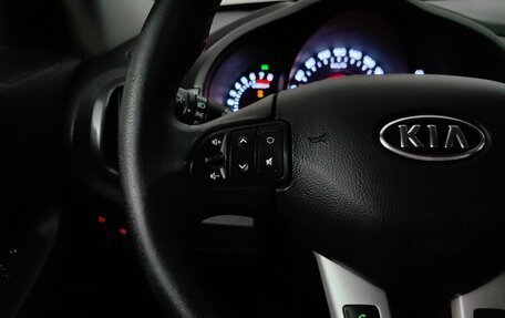 KIA Sportage III, 2011 год, 951 000 рублей, 17 фотография