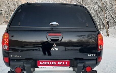 Mitsubishi L200 IV рестайлинг, 2012 год, 1 690 000 рублей, 5 фотография