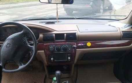 Dodge Stratus II, 2002 год, 300 000 рублей, 6 фотография