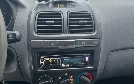 Hyundai Accent II, 2005 год, 215 000 рублей, 8 фотография