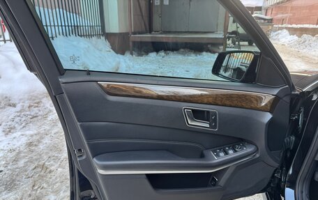 Mercedes-Benz E-Класс, 2015 год, 2 150 000 рублей, 13 фотография