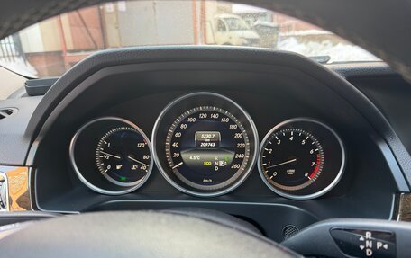 Mercedes-Benz E-Класс, 2015 год, 2 150 000 рублей, 21 фотография