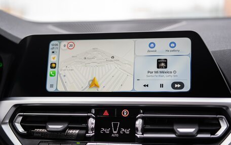 BMW 3 серия, 2019 год, 3 320 000 рублей, 21 фотография