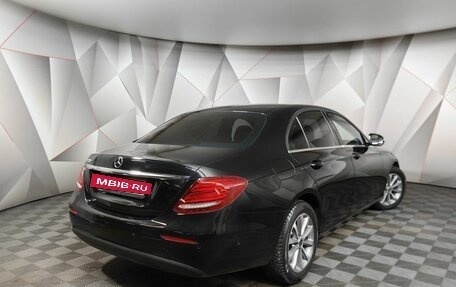 Mercedes-Benz E-Класс, 2019 год, 2 579 000 рублей, 2 фотография