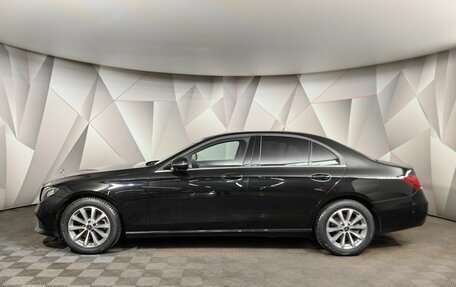 Mercedes-Benz E-Класс, 2019 год, 2 579 000 рублей, 5 фотография