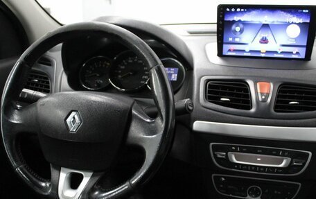 Renault Fluence I, 2010 год, 650 000 рублей, 17 фотография