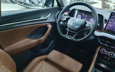 Skoda Kodiaq, 2025 год, 6 398 000 рублей, 23 фотография