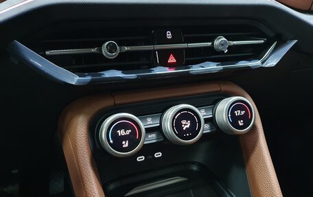 Skoda Kodiaq, 2025 год, 6 398 000 рублей, 27 фотография