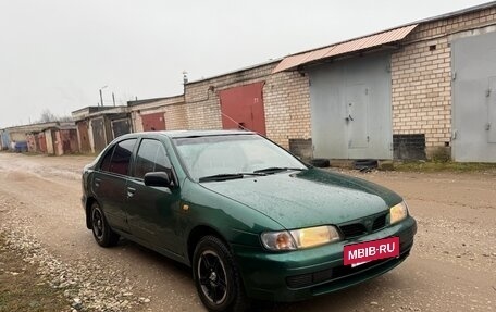 Nissan Almera, 1998 год, 45 000 рублей, 2 фотография