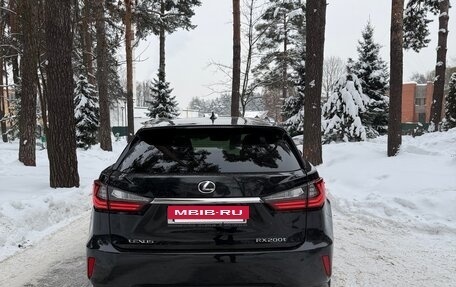 Lexus RX IV рестайлинг, 2016 год, 4 300 000 рублей, 4 фотография