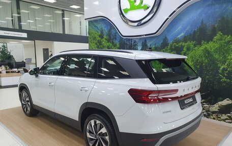 Skoda Kodiaq, 2025 год, 6 398 000 рублей, 4 фотография