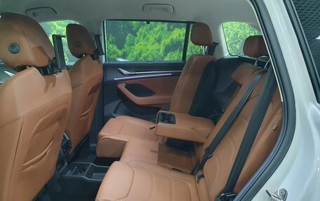 Skoda Kodiaq, 2025 год, 6 398 000 рублей, 14 фотография