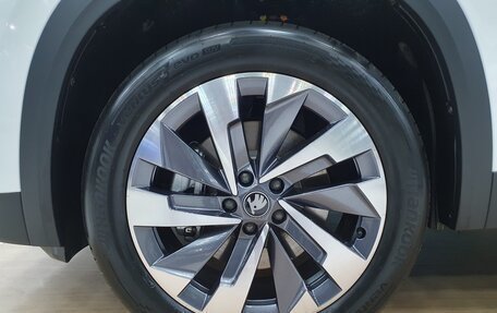 Skoda Kodiaq, 2025 год, 6 398 000 рублей, 37 фотография