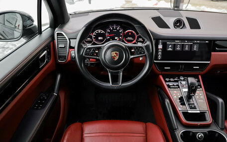 Porsche Cayenne III, 2019 год, 7 999 000 рублей, 14 фотография