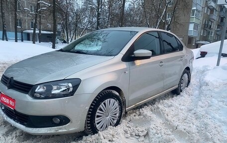 Volkswagen Polo VI (EU Market), 2010 год, 930 000 рублей, 1 фотография