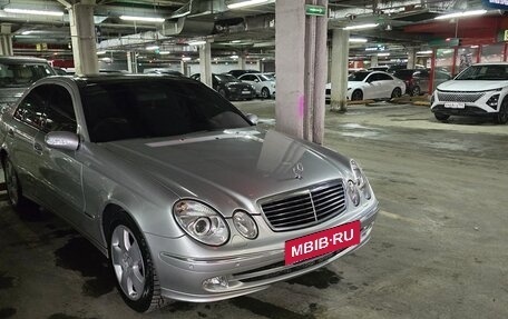 Mercedes-Benz E-Класс, 2005 год, 1 300 000 рублей, 3 фотография