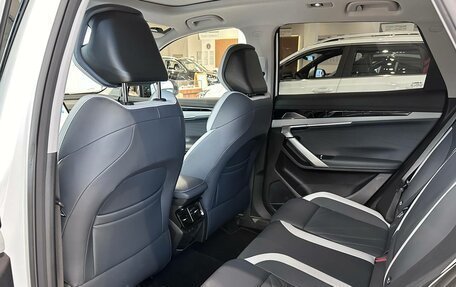 Geely Atlas, 2025 год, 4 017 190 рублей, 9 фотография