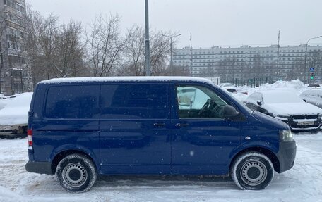 Volkswagen Transporter T5 рестайлинг, 2013 год, 1 700 000 рублей, 3 фотография