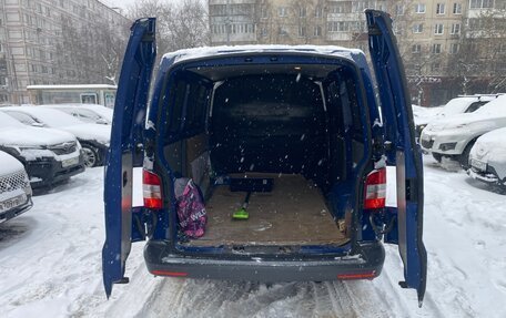 Volkswagen Transporter T5 рестайлинг, 2013 год, 1 700 000 рублей, 6 фотография