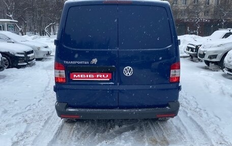 Volkswagen Transporter T5 рестайлинг, 2013 год, 1 700 000 рублей, 4 фотография