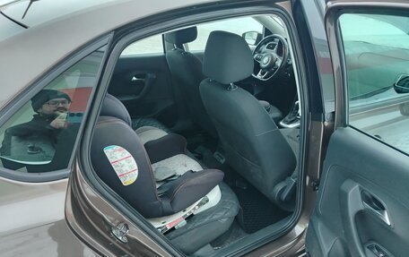 Volkswagen Polo VI (EU Market), 2018 год, 1 600 000 рублей, 7 фотография