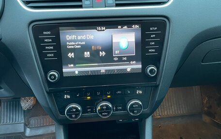 Skoda Octavia, 2017 год, 1 850 000 рублей, 7 фотография