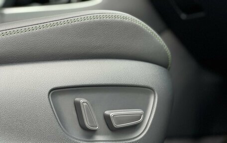 Toyota RAV4, 2025 год, 4 090 000 рублей, 35 фотография